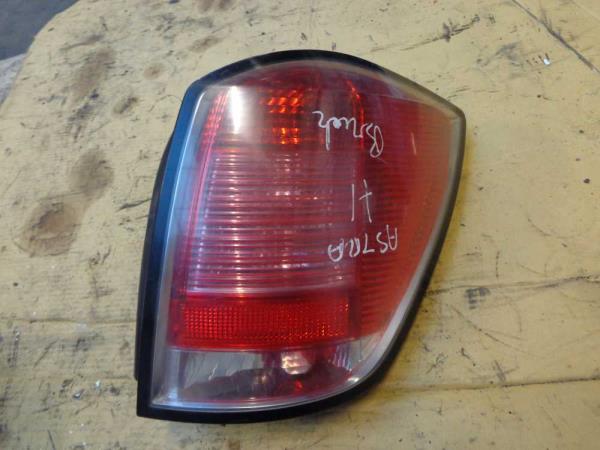 FEU ARRIERE DROIT OPEL ASTRA H BREAK -2005 - Vue 1